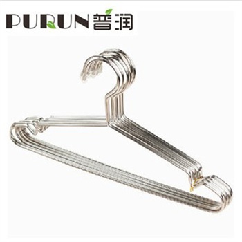 不锈钢衣架实心衣挂哪种好 铝合金衣架衣挂牌