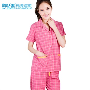 朗绪2012夏新款女式全棉格子经典短袖中裤套装 222149