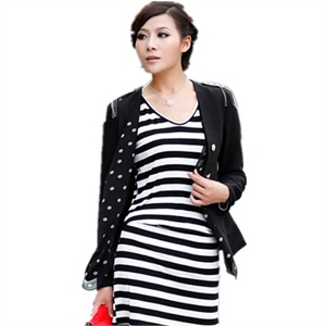 Paydaily女装 2011年秋冬装新品时尚个性纽扣百搭圆点西服YBR833