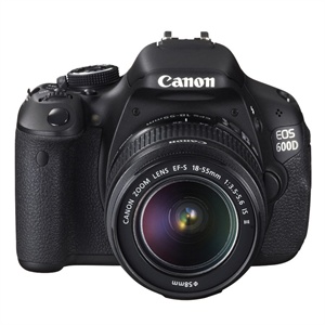佳能EOS 600D 18-55镜头（8G卡+国包+肯高滤镜+贴膜+读卡器）
