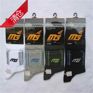 【当当自营】MG 3双装 男子户外运动棉袜 MG-1021 黑.白.灰 26-28
