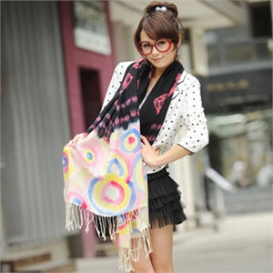 Polimoda 100%超细手绘羊毛围巾 y12