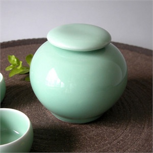包邮 龙泉青瓷茶具 梅子青茶叶罐