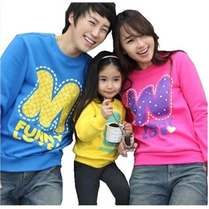 Onlykiss 2011秋冬装 圆领字母加厚卫衣亲子装外套OK1D502