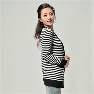 女装秋装新款针织开衫时尚经典款黑白细条纹开衫_WK37