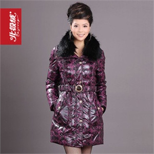 2010冬季新款 北极绒羽绒服专柜正品女式中长款981065 貉子毛领