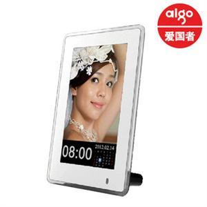 爱国者 DPF618D 数码相框 结婚礼物 婚纱照片 MP3 万年历