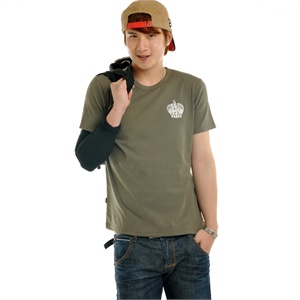 【品牌直供】佩戈 2011夏装新品 男式 个性 印花 短袖 圆领 T恤P1035B