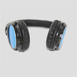 插卡式 重低音 语音 音乐耳机 DAZA D100 新品震撼上市 特价热销