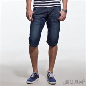 太平鸟男装 2012夏装新款简约时尚磨白牛仔中裤MG112025
