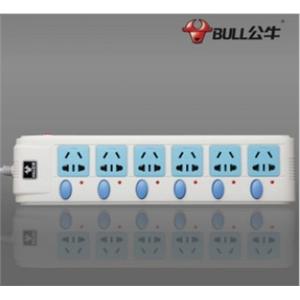 公牛接线板 插座GN-313 3米独立开关