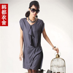 【时尚新品】韩都衣舍 韩国秋冬新品女 气质连衣裙HN1072