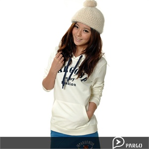 【品牌直供】pargo 佩戈 2011新品春装上市 女式连帽可爱修身卫衣 P1023