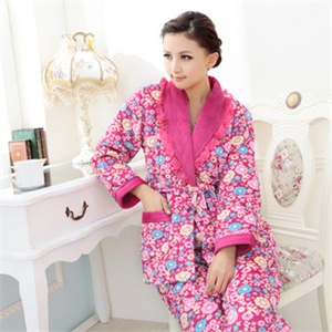 靓舒帛 2011秋冬装 女士时尚系绳套装超柔珊瑚绒夹棉家居服690-1