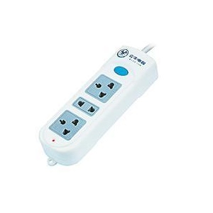 公牛3孔插座 电源转换器（GN-606）（1.8米）