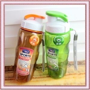 正品乐扣乐扣彩色运动水杯HPP721T系列500ml