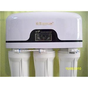 沁园 纯水机 反渗透 家用 净水器 净水机 RO-185(C)