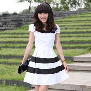 【女装新品】2012新款夏装淑女清新短袖连衣裙