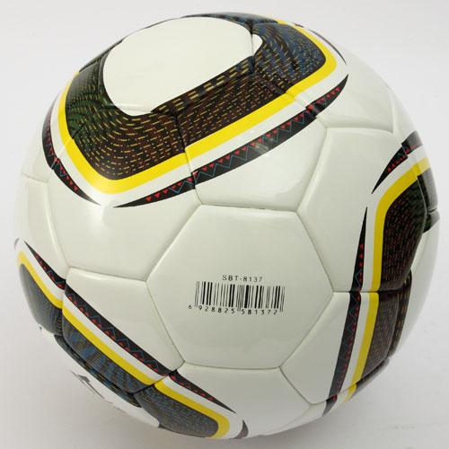 上海斯波特8137足球怎么样?当当网的价格走势