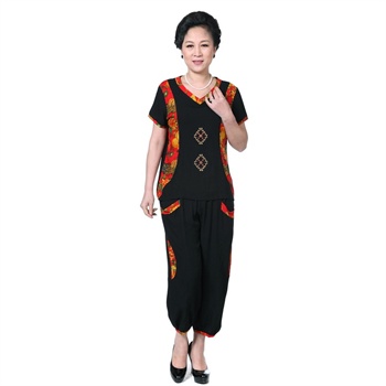 户外服装价格 1026097611-1_w.jpg