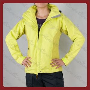 cleanness 冲锋衣滑雪服户外防水透气女款冲锋衣苹果绿 g100006